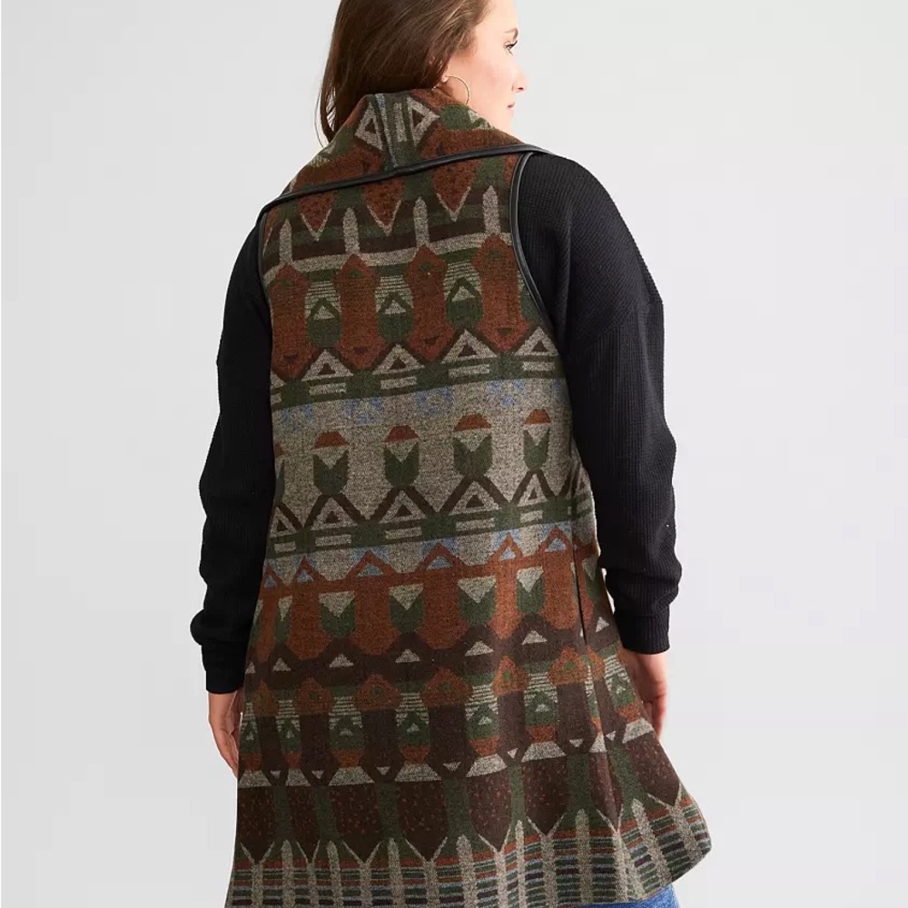 Buckle Aztec Flyaway Patterned Cardigan - Picture 4 of 5